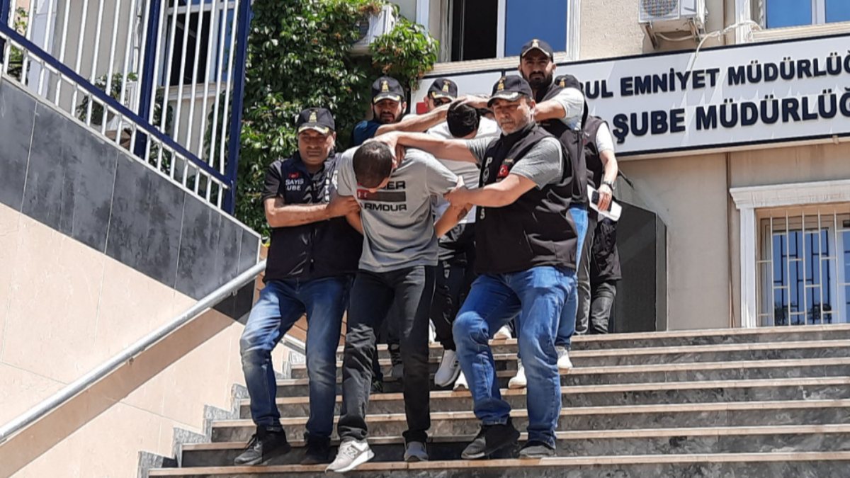 İstanbul’da adliyeden kaçmaya çalışanlar, yakalanıp tekrar adliyeye sevk edildi
