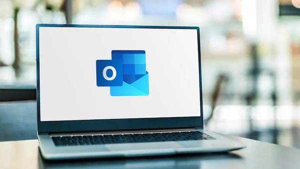 Microsoft, tüm Outlook kullanıcılarına hatalı güvenlik bildirimi yolladı