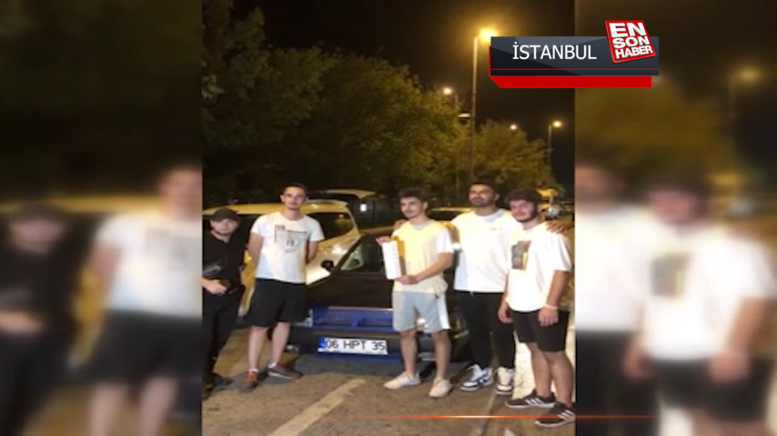 İstanbul’da trafik denetimi: ceza yiyip otomobil önünde poz verdiler