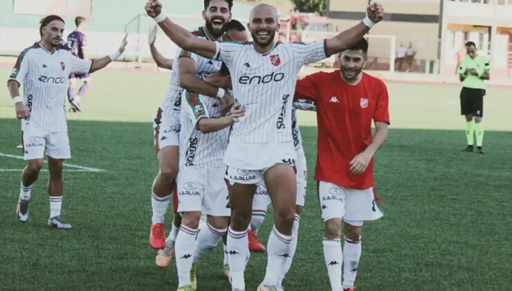 Karşıyaka, Artvin Hopaspor’u 3-0 Yenerek Tepeye Ortak Oldu