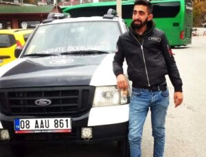 Artvin’de Trafik Kazası: 1 Meyyit, 4 Yaralı