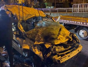 Hopa’da Dereye Uçan Araçta Bir Kişi Hayatını Kaybetti